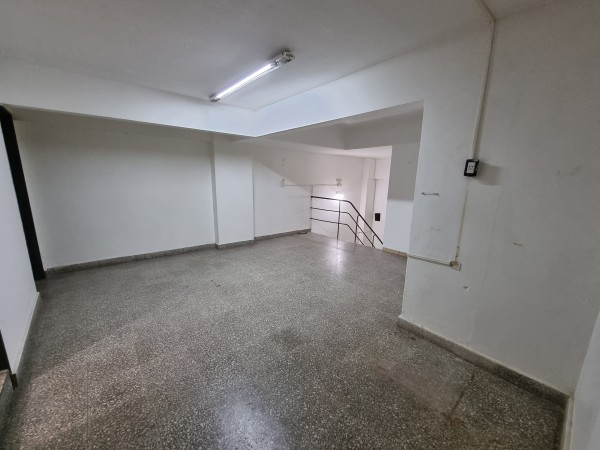 RETASADO LOCAL DE 430 m2 (810 US$/m2) A LA CALLE IDEAL INSTITUCIONES, COWORKING, ABOGADOS, CONSULTORIOS