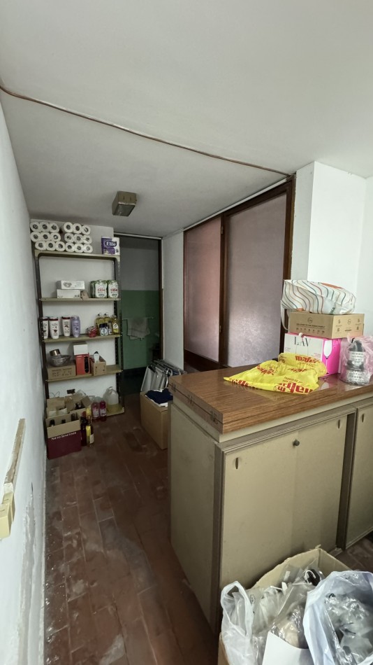 VENTA CASA 3 DORMITORIOS LAPRIDA 3034 CON GALPON CON INGRESO INDEPENDIENTE