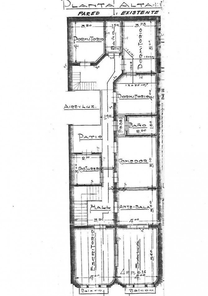 IMPORTANTE CASA LAPRIDA al 800 (RECICLAR O DEMOLER) 