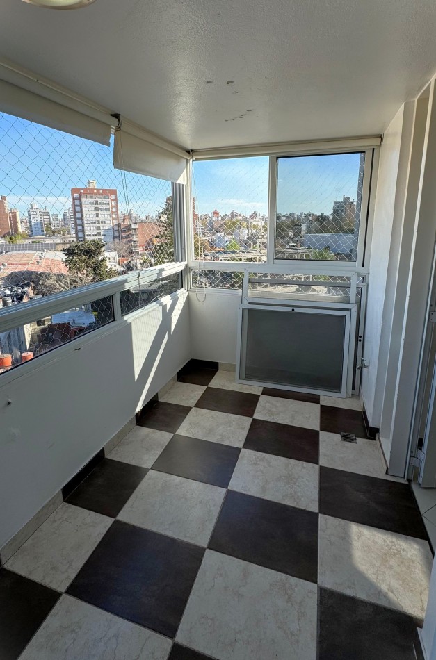 VENTA DEPARTAMENTO 3 DORMITORIOS PICHINCHA con COCHERA