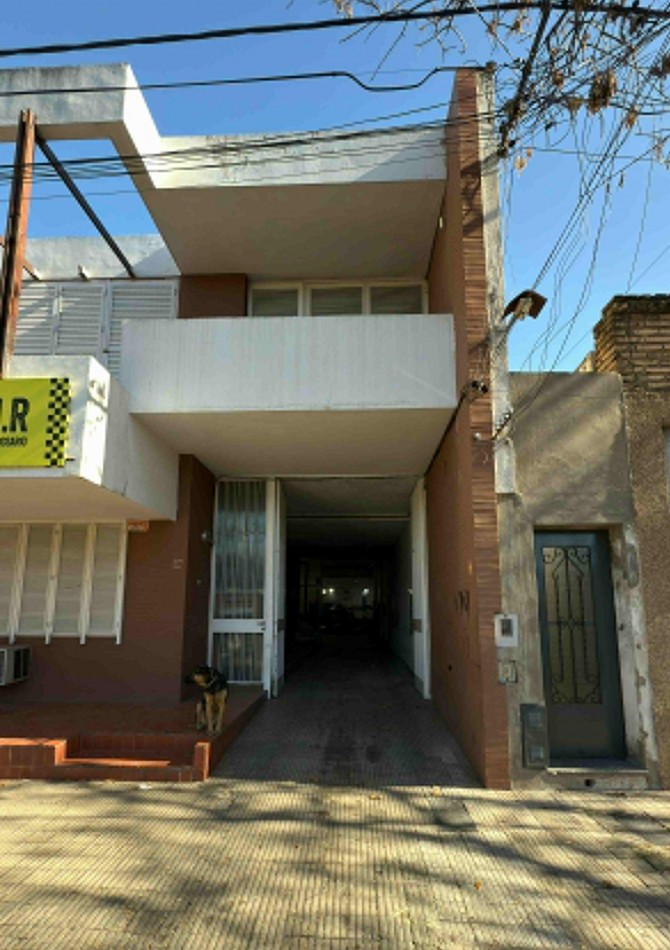 VENTA GALPON INTERNO CON SALIDA A LA CALLE-BAÑOS-VESTUARIOS