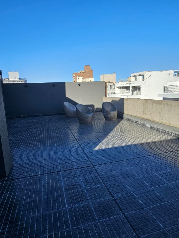 VENTA MONOAMBIENTE A ESTRENAR- CENTRO- 7to PISO dto D TORRE 1 CONTRAFRENTE 25m2.