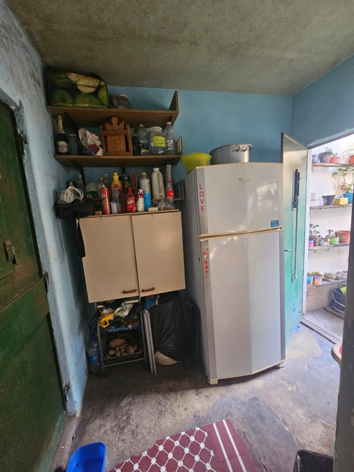 VENTA CONJUNTA DE 2 DEPARTAMENTOS UNICOS DE PASILLO EN ZEBALLOS Y AVELLANEDA A RECICLAR