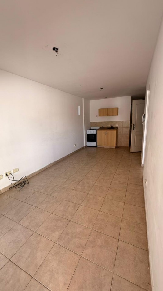 Dto 1 dorm Cochabamba y Necochea CON COCHERA