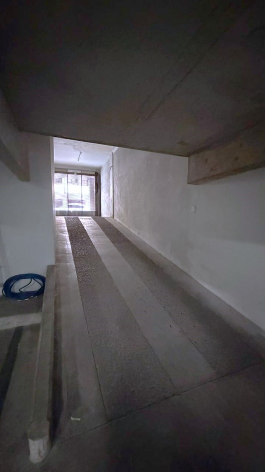 VENTA DEPARTAMENTO 1 DORMITORIO AL FRENTE CON COCHERA A METROS DEL MONUMENTO
