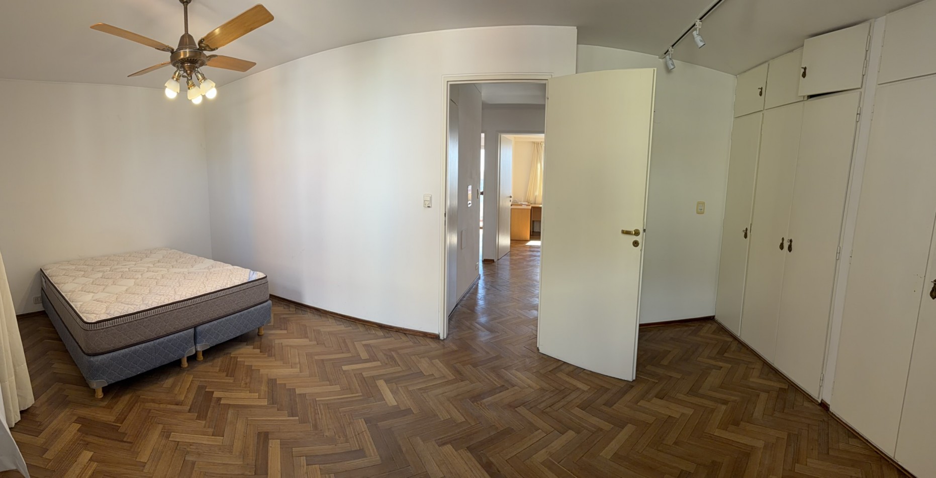 SANTA FE 1758 | Exclusivo Semipiso de 3 Dormitorios con Cochera