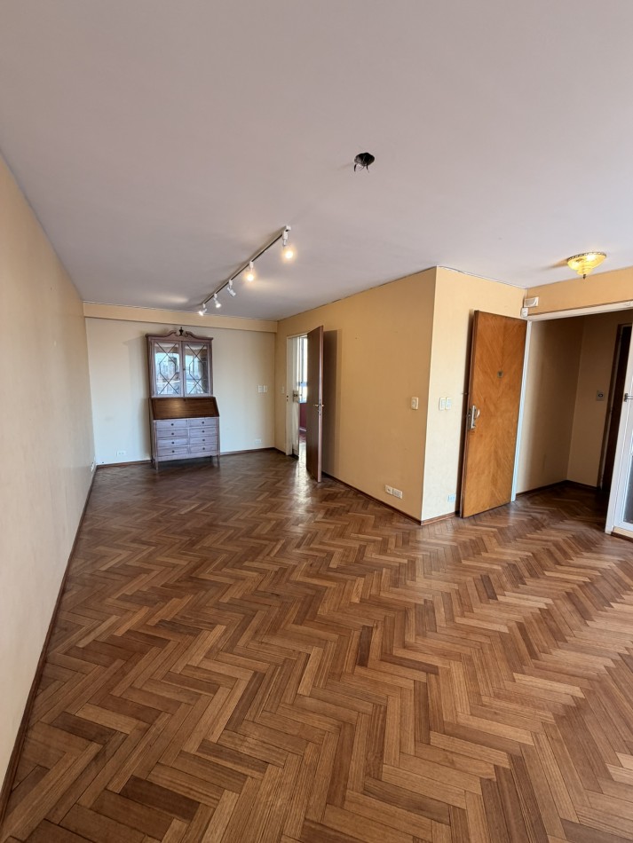 SANTA FE 1758 | Exclusivo Semipiso de 3 Dormitorios con Cochera