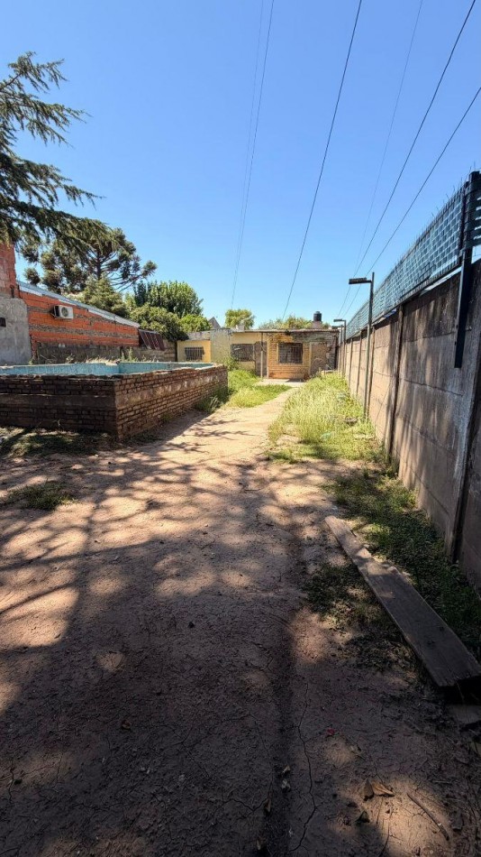 Venta Terreno con Construccion en Baigorria.