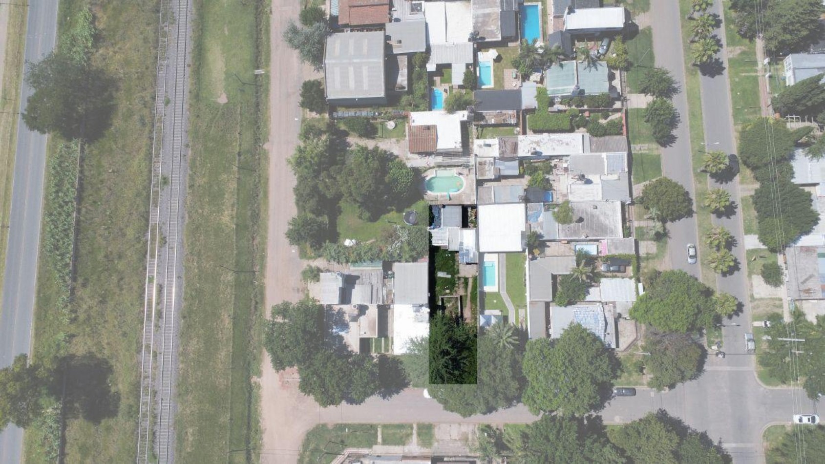 Venta Terreno con Construccion en Baigorria.