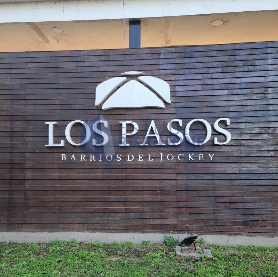 Vivi el confort, la seguridad y la exclusividad en Los Pasos del Jockey Barrio Cerrado