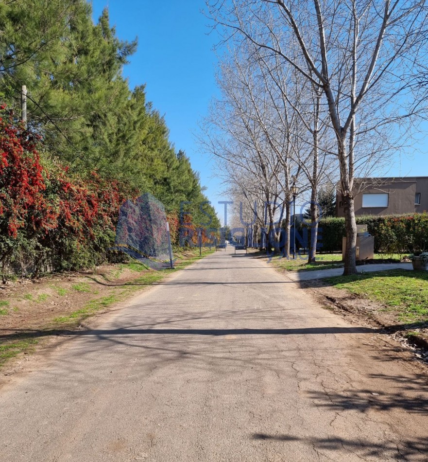 Vivi el confort, la seguridad y la exclusividad en Los Pasos del Jockey Barrio Cerrado