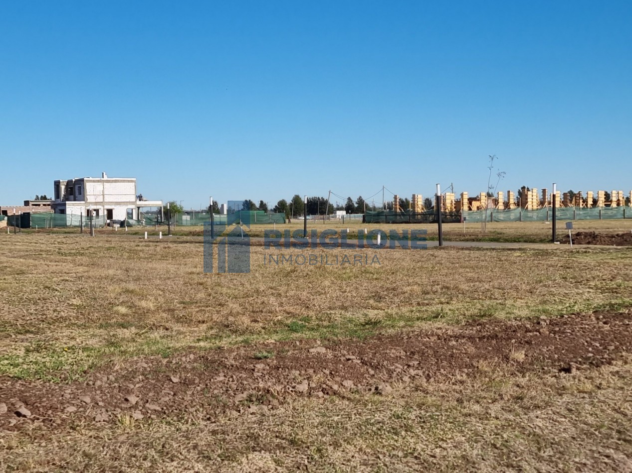 Vivi el confort, la seguridad y la exclusividad en Los Pasos del Jockey Barrio Cerrado