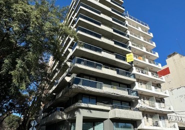 Venta Departamento 1 Dormitorio Pasaje Gould y Cordoba frente a la plaza