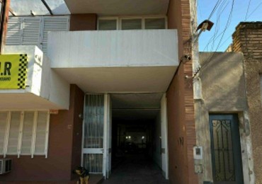 VENTA GALPON INTERNO CON SALIDA A LA CALLE-BAÑOS-VESTUARIOS