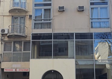 VENTA MONOAMBIENTE AMUEBLADO EXTERIOR CON BALCON